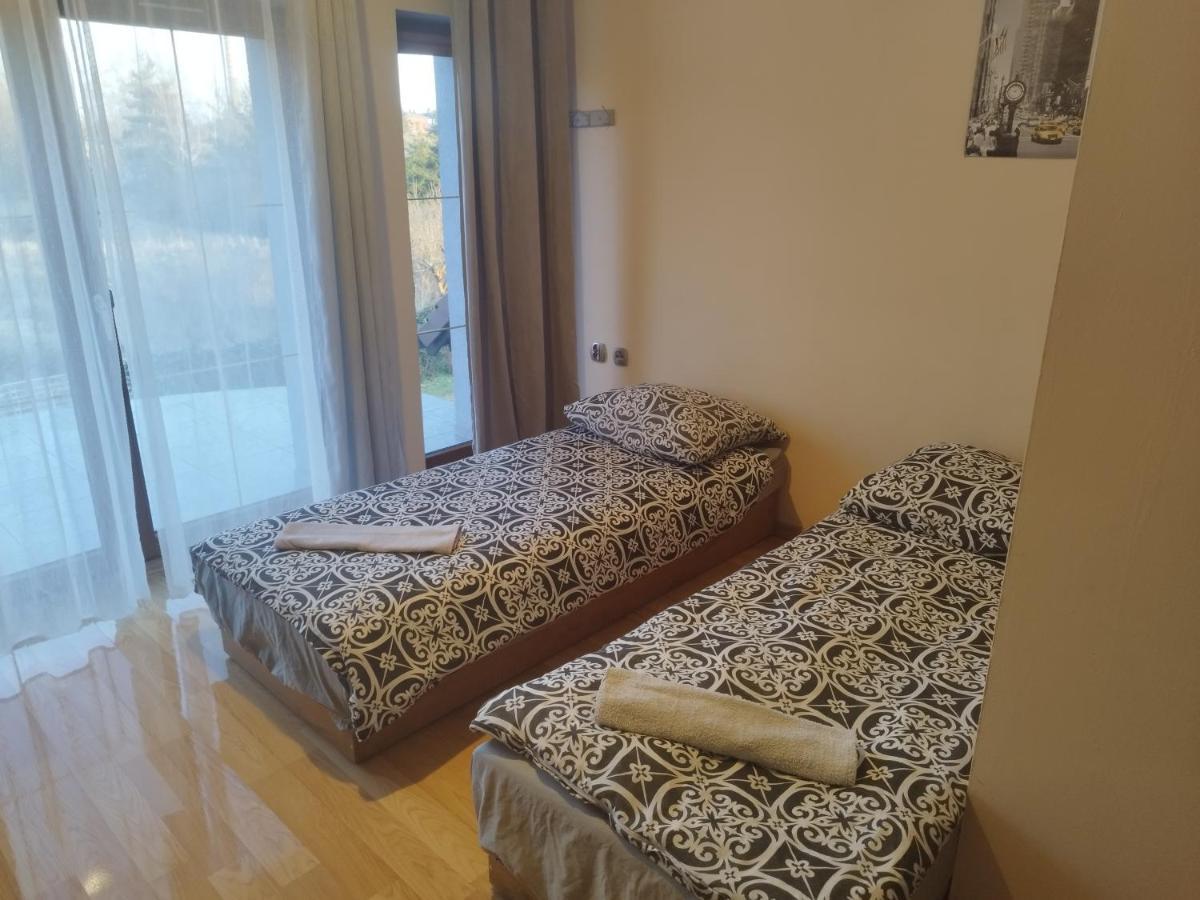 Ceramika Boleslawiec - Pensjonat Buitenkant foto