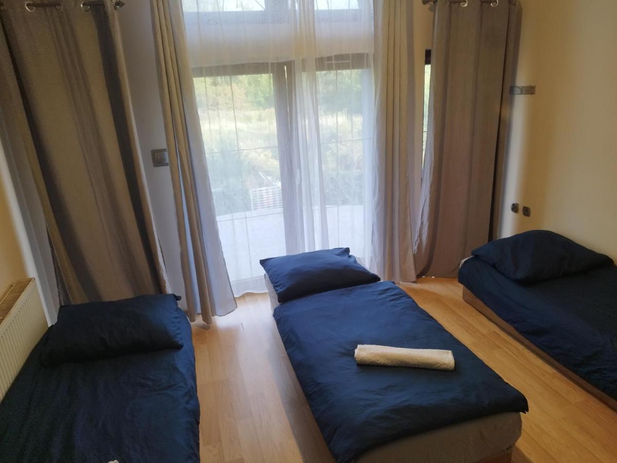 Ceramika Boleslawiec - Pensjonat Buitenkant foto